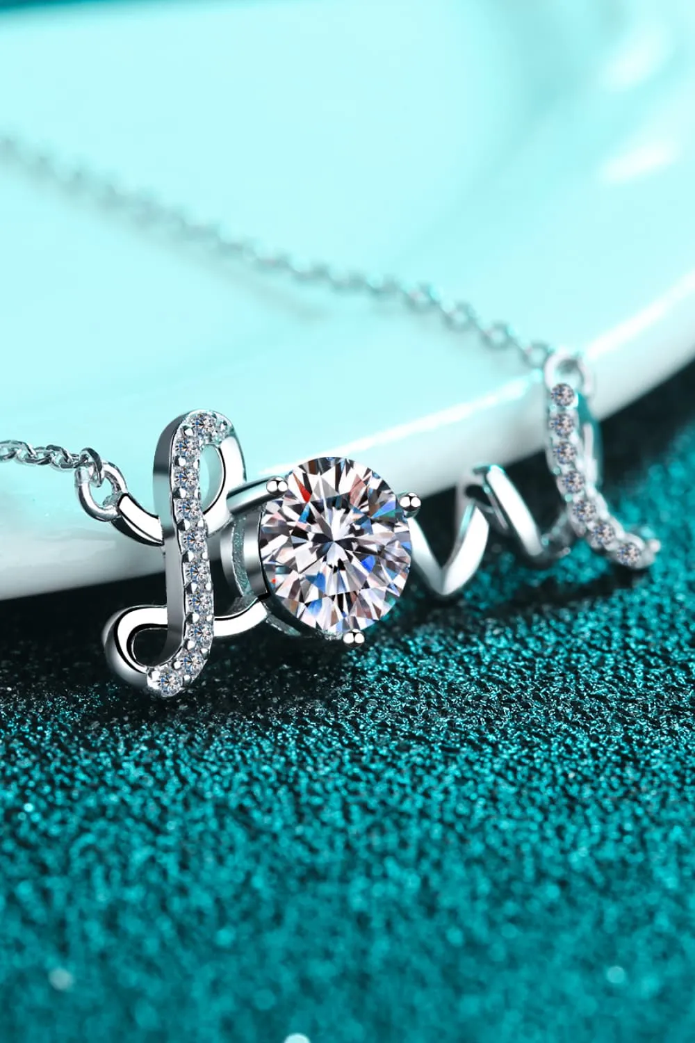 *APP EXCLUSIVE* 1 Carat Moissanite 925 Sterling Silver Necklace