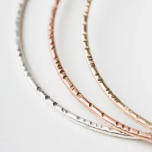 B303 - Circle Bangle Bracelet