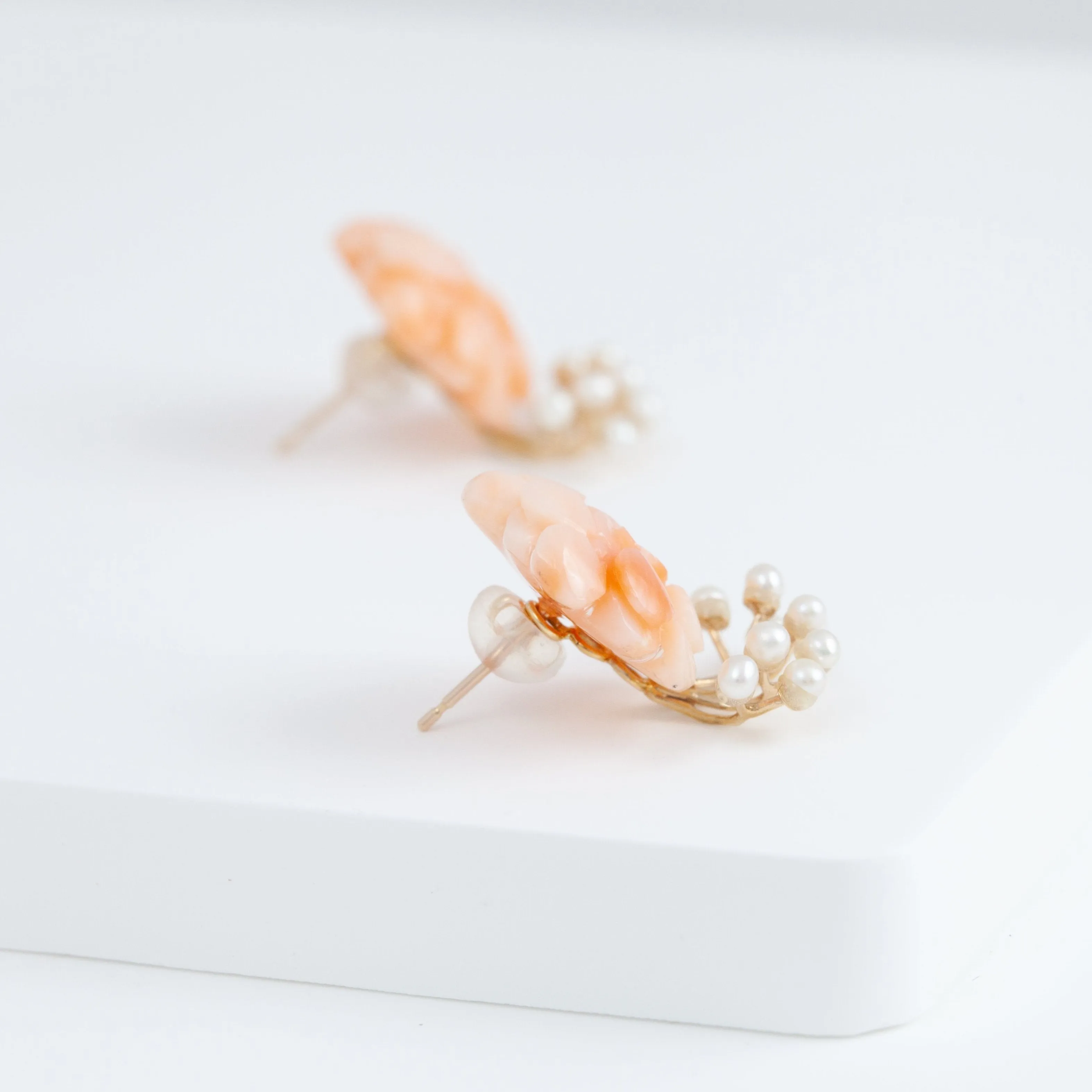 Fairy big momoiro coral and pearl earrings [limited edition]