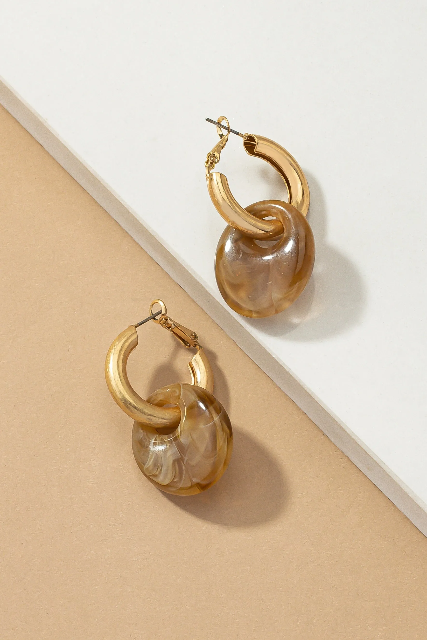 Hollow tube hoop earrings with dangling acetate