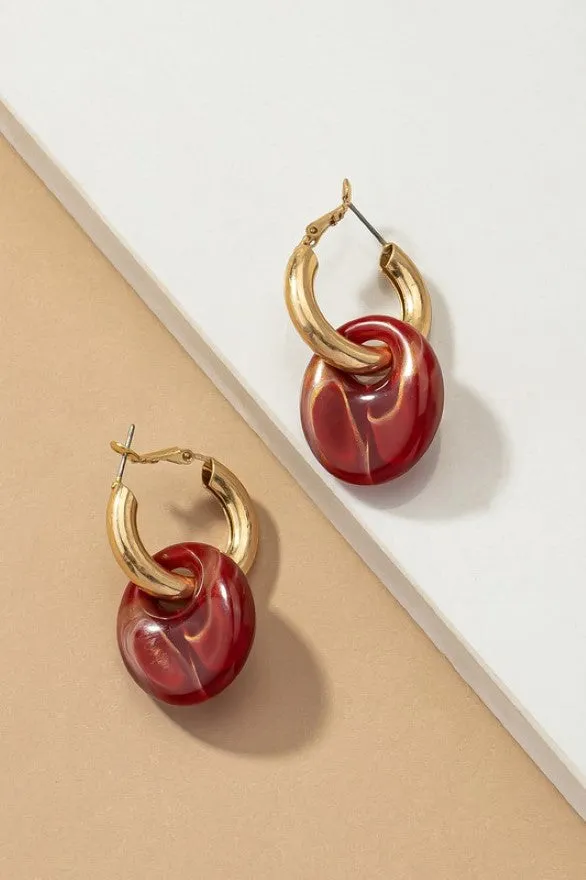 Hollow tube hoop earrings with dangling acetate