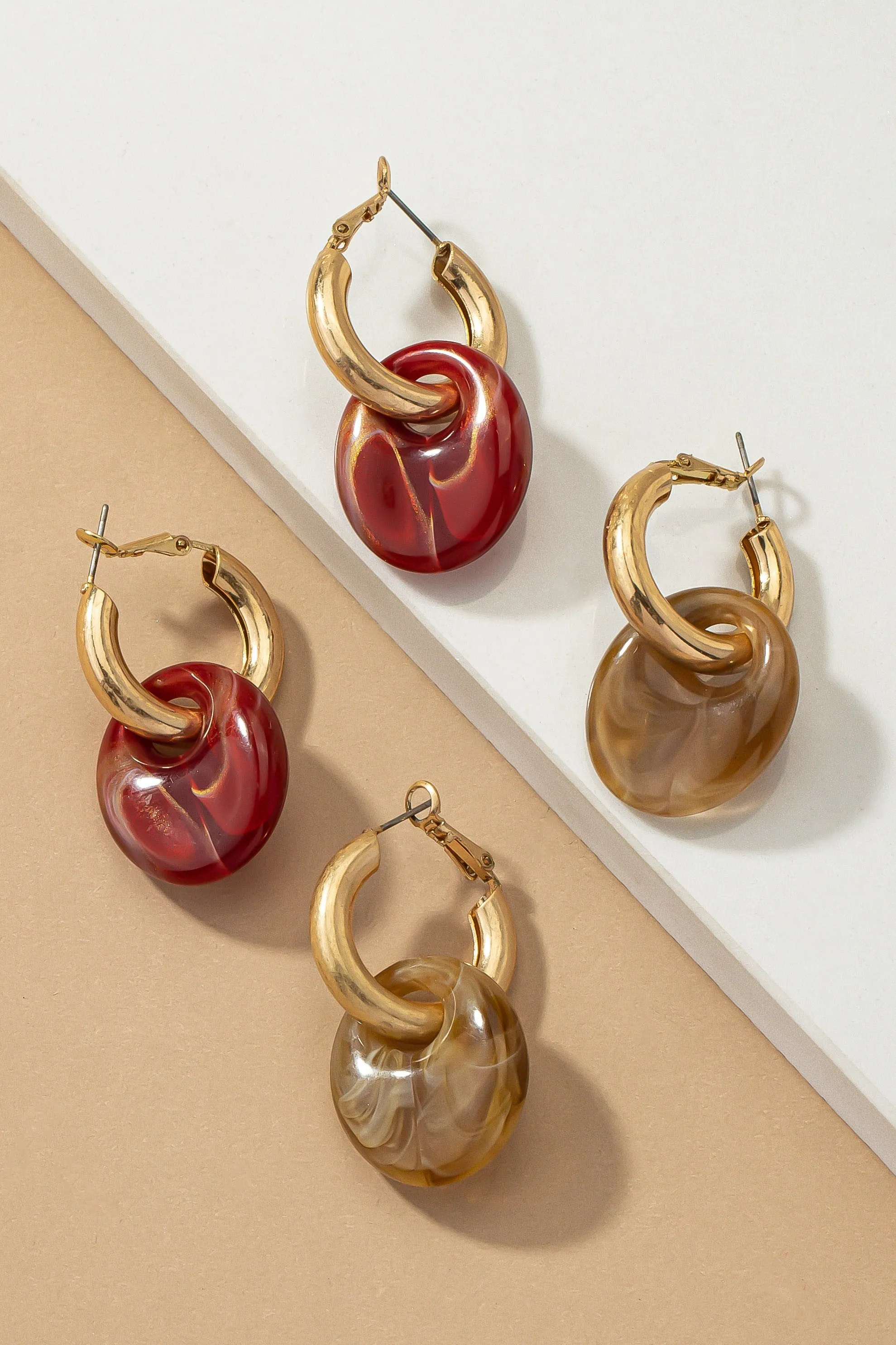 Hollow tube hoop earrings with dangling acetate