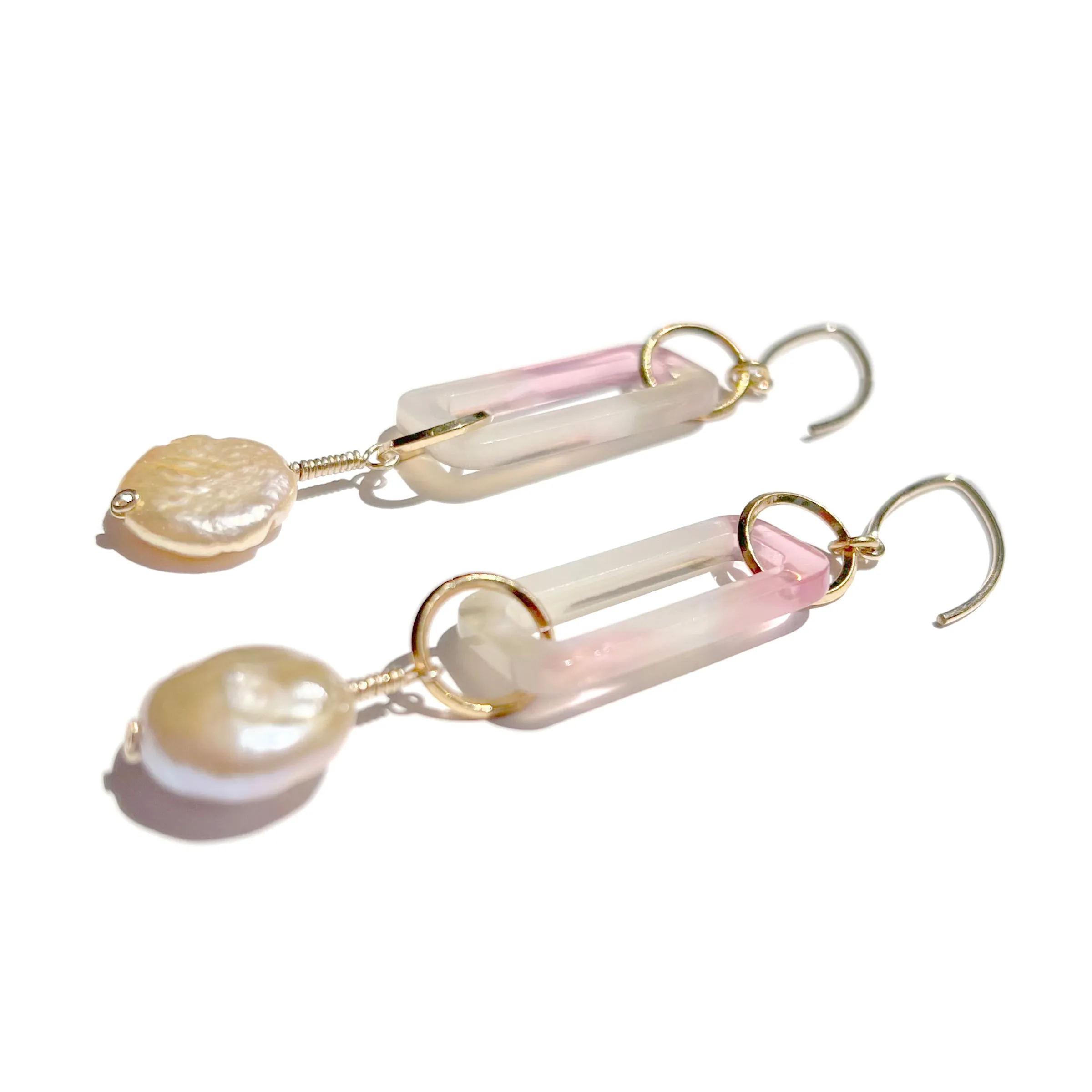 MPR x IMAGINARIUM: Peach Pearl   Roze Quartz Marble Earrings